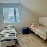 Villa Stylish And Spacious House In Vantaa