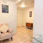 Villa Stylish And Spacious House In *