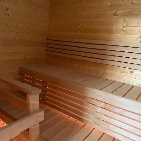 Stylish And Spacious House In Willa