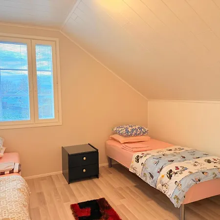 Villa Stylish And Spacious House In *