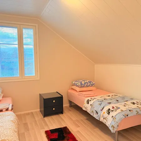 Airport Near Helsinki Airport For 10 Guests Βάνταα
