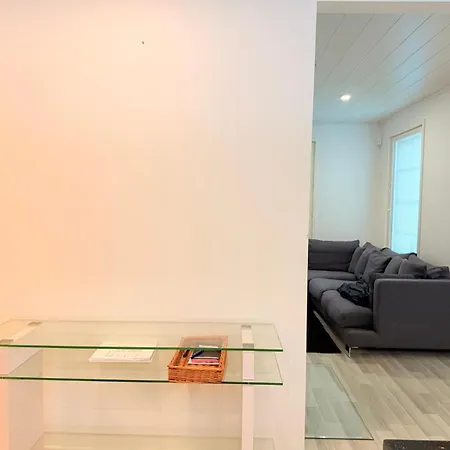 Stylish And Spacious House In Villa Vantaa