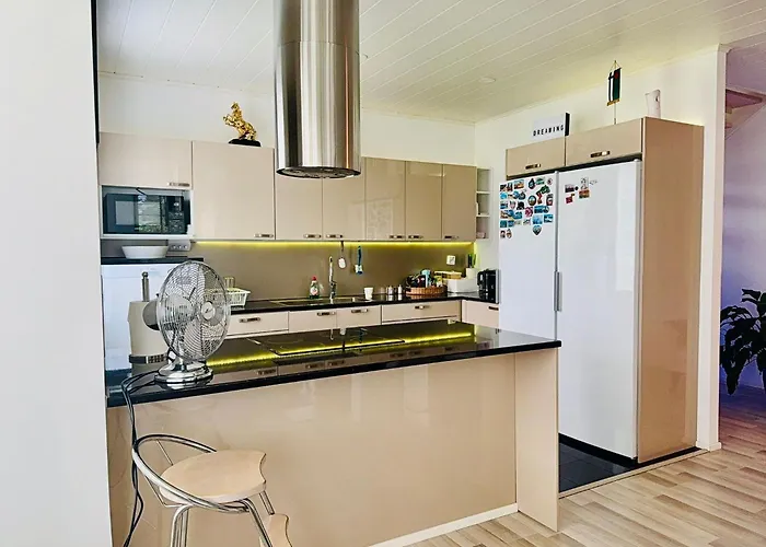 Stylish And Spacious House In * فانتا