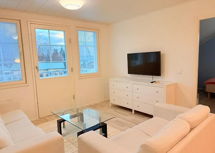 Stylish And Spacious House In