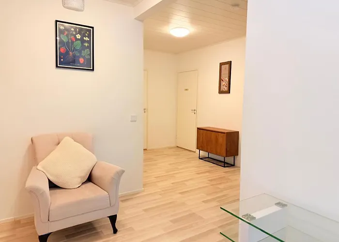 فيلة Stylish And Spacious House In *