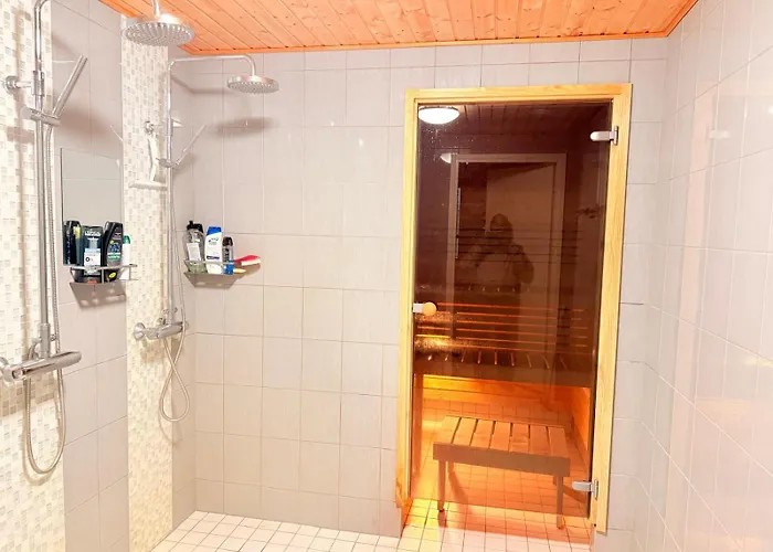 Stylish And Spacious House In * Vantaa